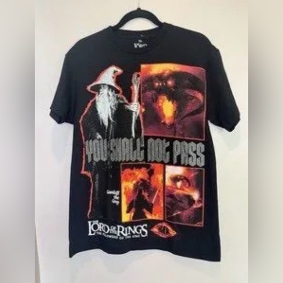 Other - Lord of The Rings You Shall Not Pass graphic tee